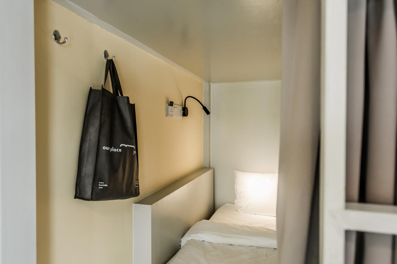 Bunk & Bilik Hotel Sri Petaling Kuala Lumpur Exterior foto